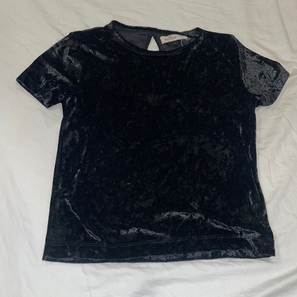 Hollister Black XS Velvet Crop Top